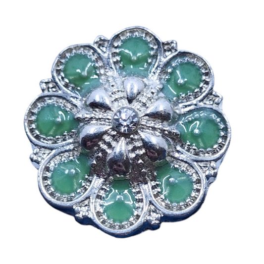 Green Silver Flower Snap